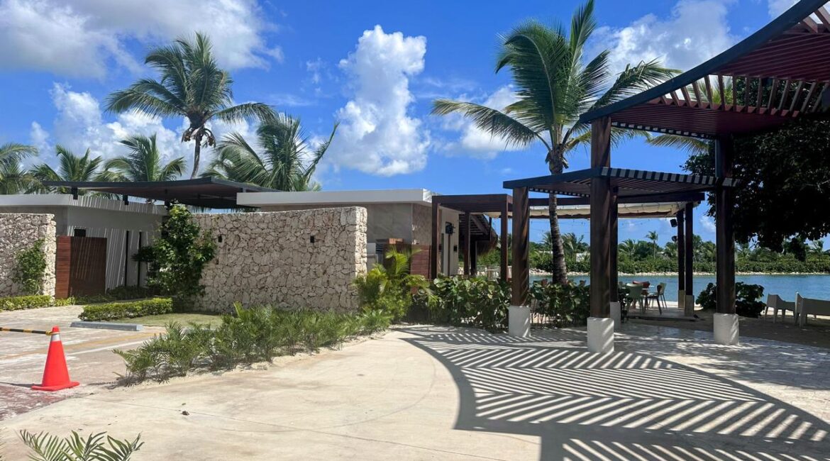 1 Bedroom Fully Furnished Vista Cana