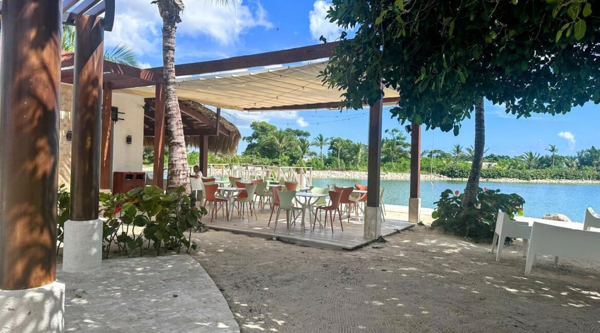 1 Bedroom Fully Furnished Vista Cana