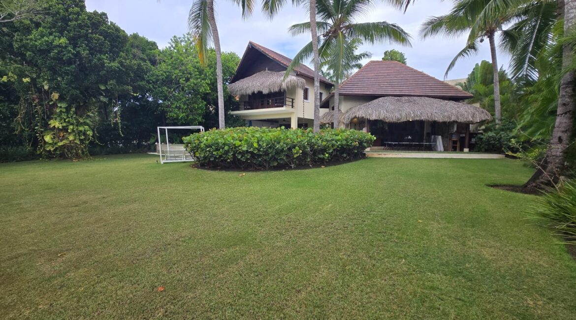 Tortuga C26 Furniture Punta Cana Resorts