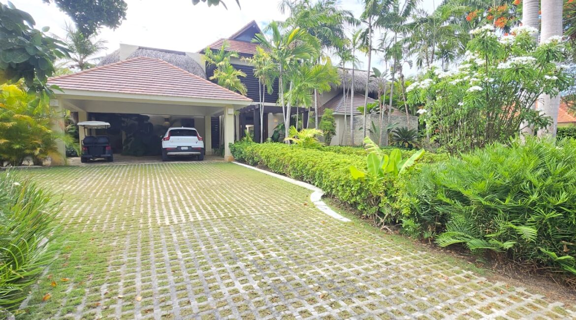 Tortuga C26 Furniture Punta Cana Resorts