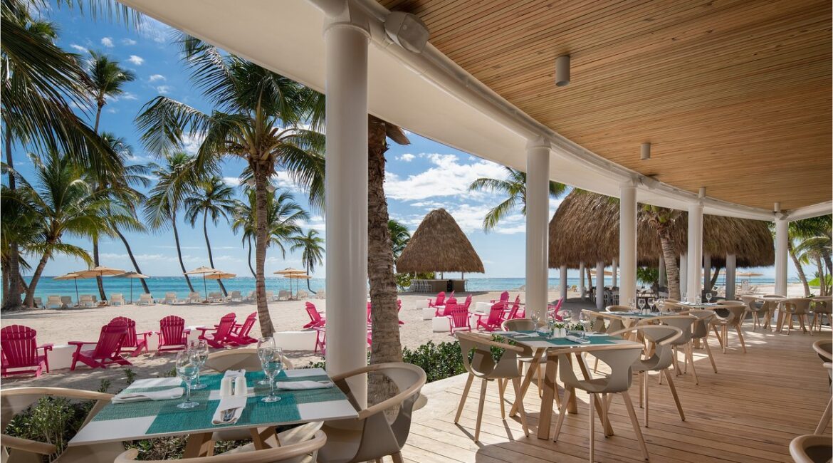 New Villa 4 Bedrooms Under Construction Punta Cana Village